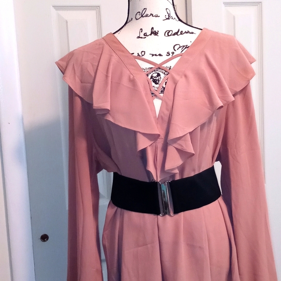 Timing Tops Plus Size 8s Blouse With Front Ruffle Poshmark